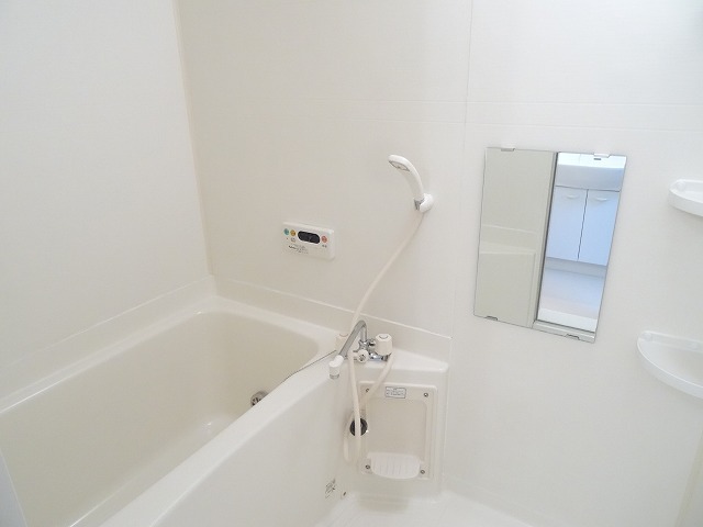 クレストール真美 風呂画像