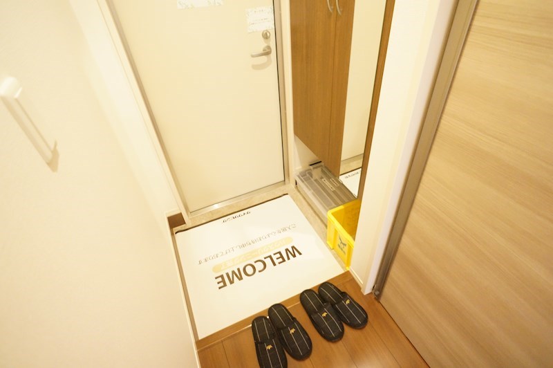 エコヴィル巻口　Ａ棟 玄関