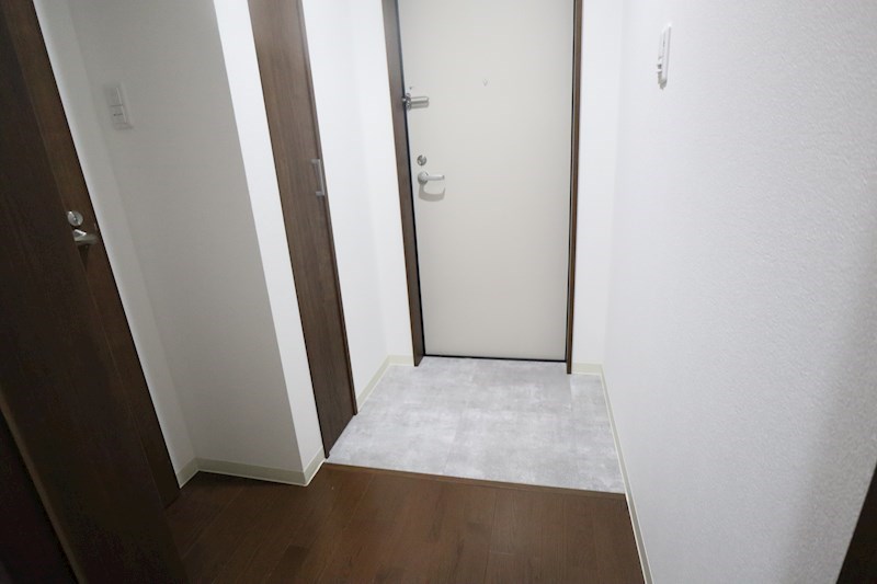 クレアール紺屋町Ⅱ（コンヤマチ） 玄関