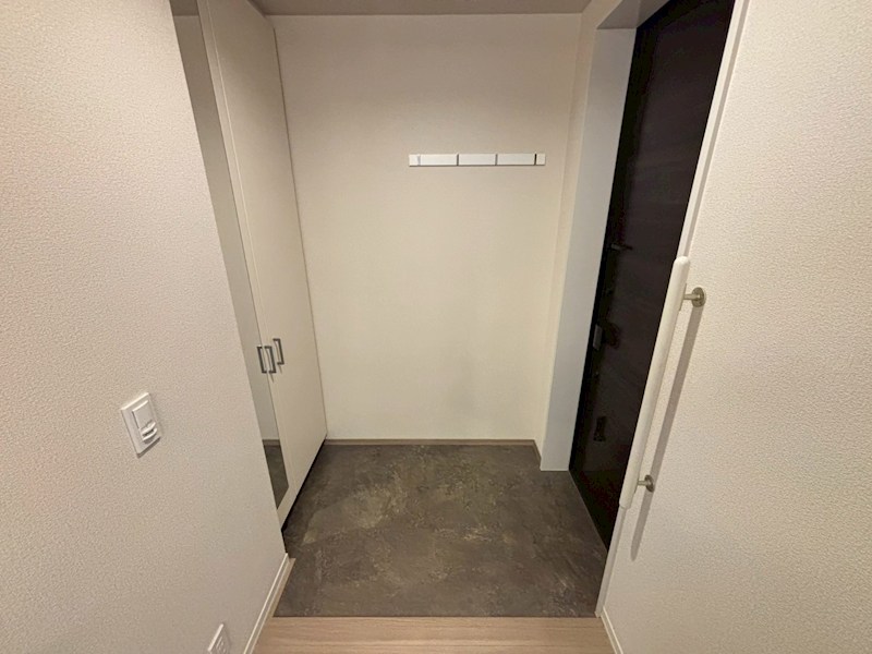 シャーメゾン　アリビオ 玄関