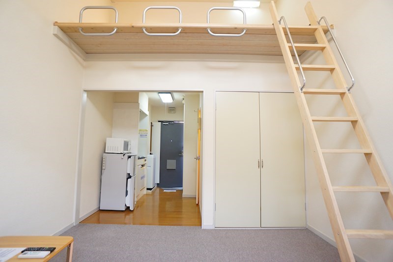 レオパレスカサ その他13