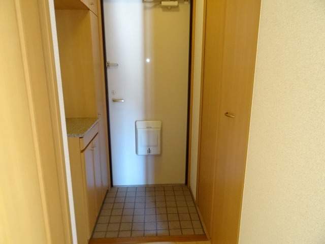 ガーデンパレスⅡ 玄関