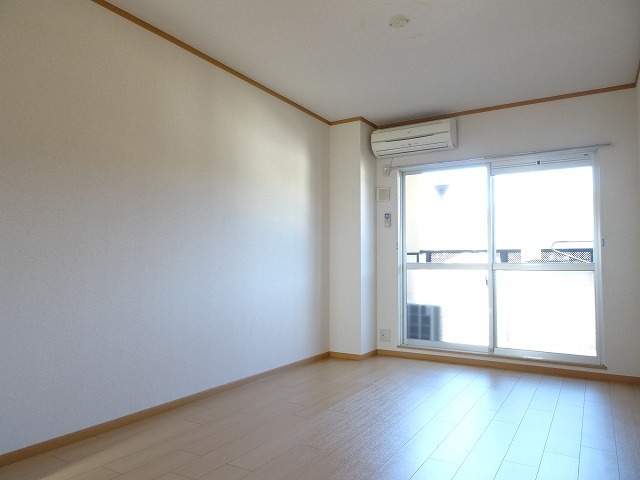 ガーデンパレスⅡ リビング