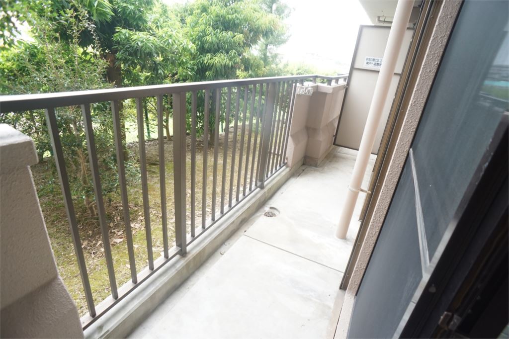 西大寺パークヴィラ ベランダ