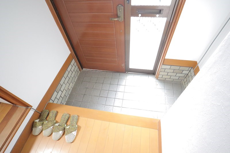 東松ケ丘戸建 玄関