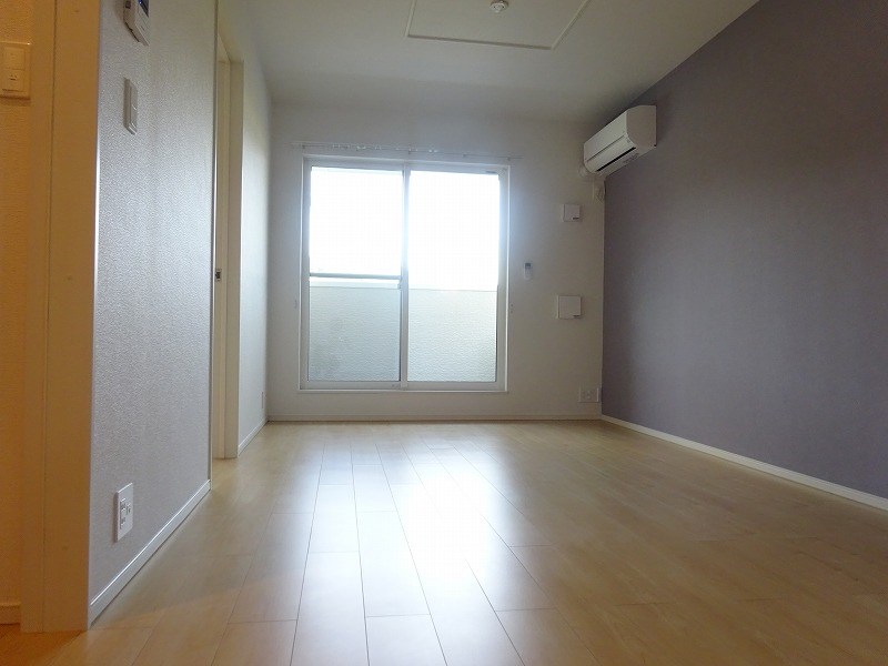 リバーサイド　インフィニティⅡ リビング