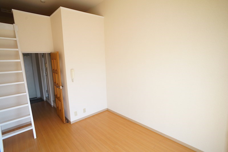 ロイヤルハイツ橿原Ⅱ リビング