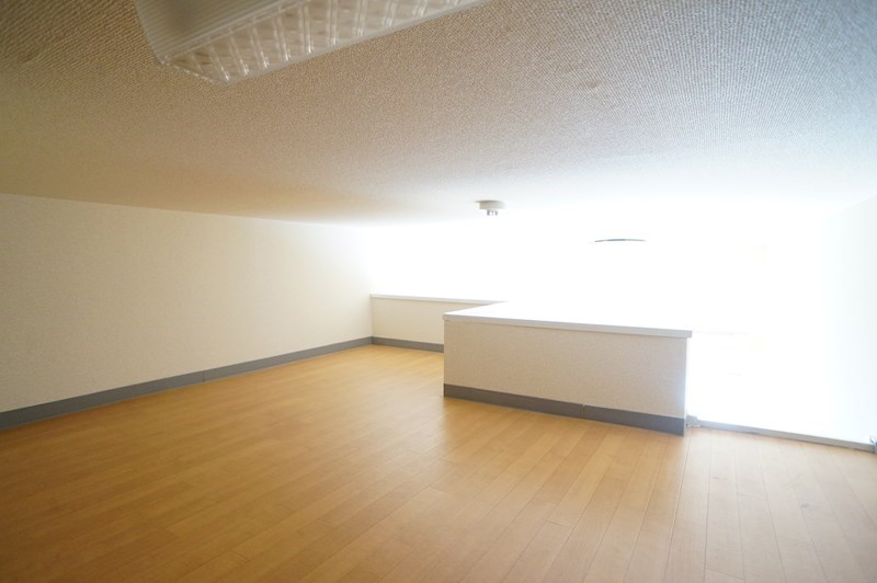 ロイヤルハイツ橿原Ⅱ ベッドルーム