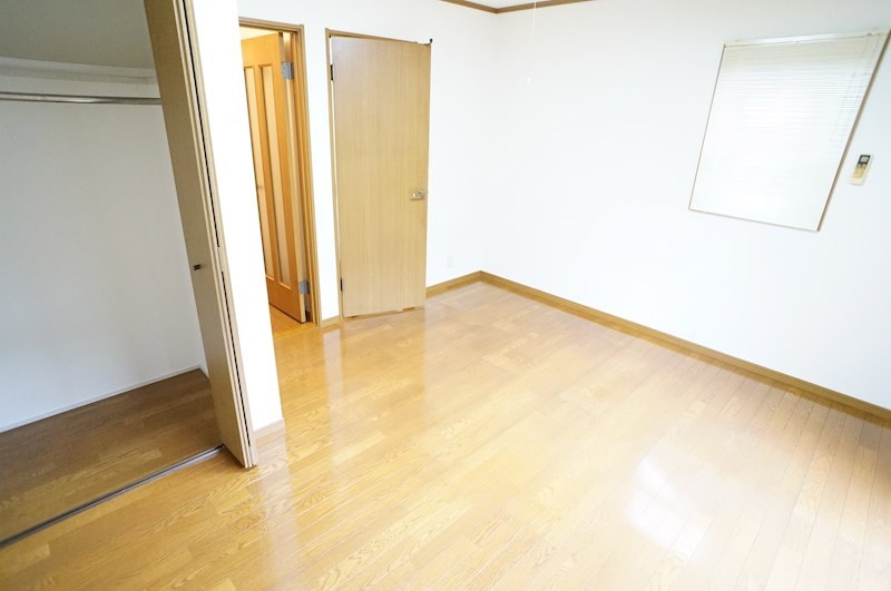 ハイツグレイス ベッドルーム