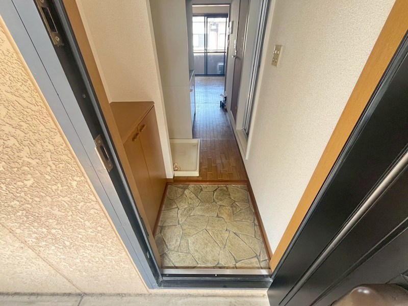 ハイツソレイユ 玄関