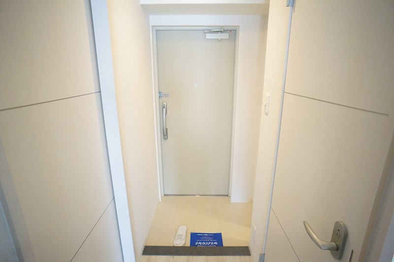 アートスクエア新大宮 玄関