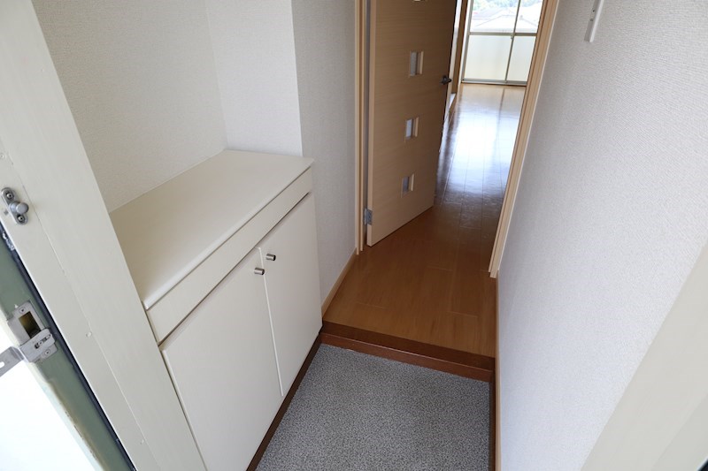 グリーンシャルマン 玄関