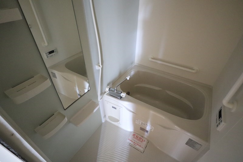 グリーンシャルマン 風呂画像