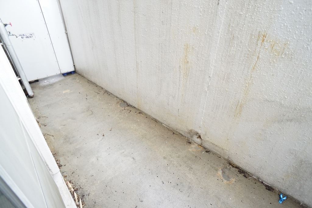 河辺ハイライフコーポ ベランダ