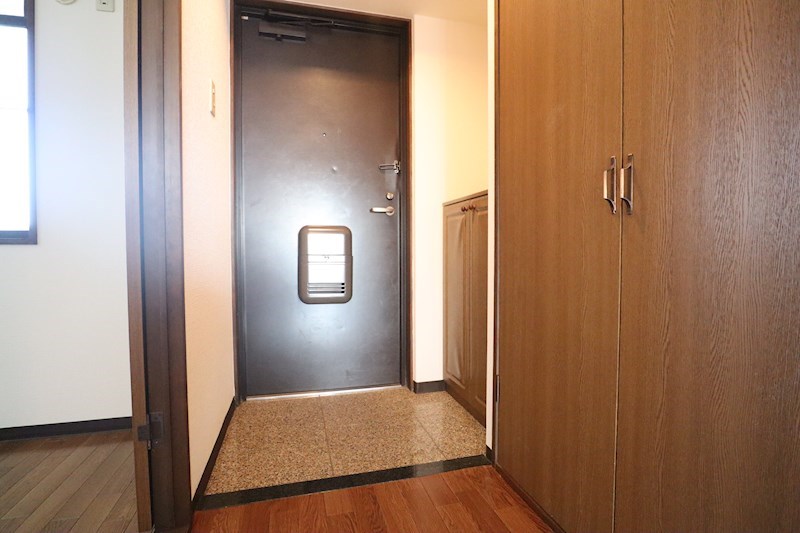 グラン・シャリオ二階堂 玄関