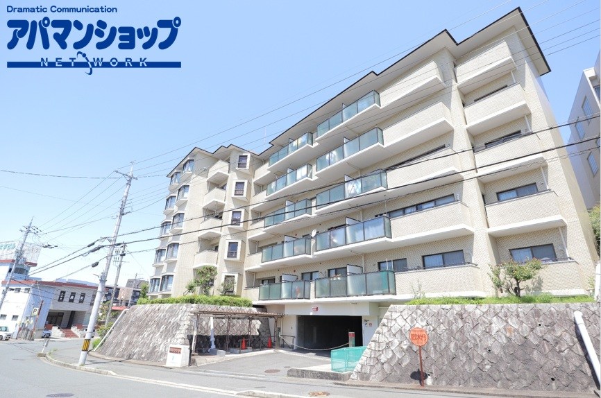 ローレル東生駒 511号室 外観