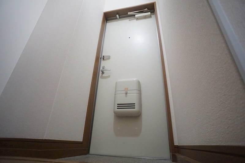 エミネンス朱雀 玄関