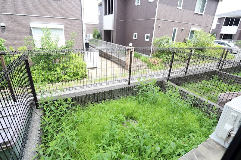 レオパレスジュピタ ベランダ
