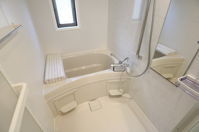 ロイヤルアーバン 風呂画像