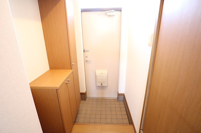 レスポワール　Ｃ 玄関