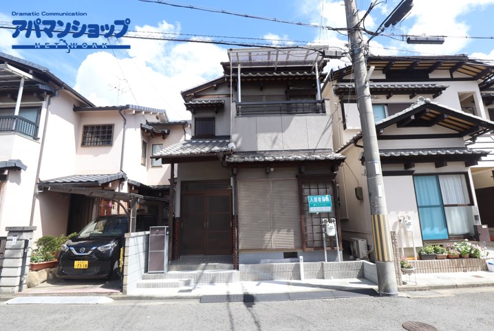 大和郡山市筒井町賃貸戸建 外観