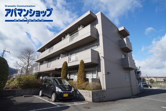 ジユネス東生駒 304号室 外観