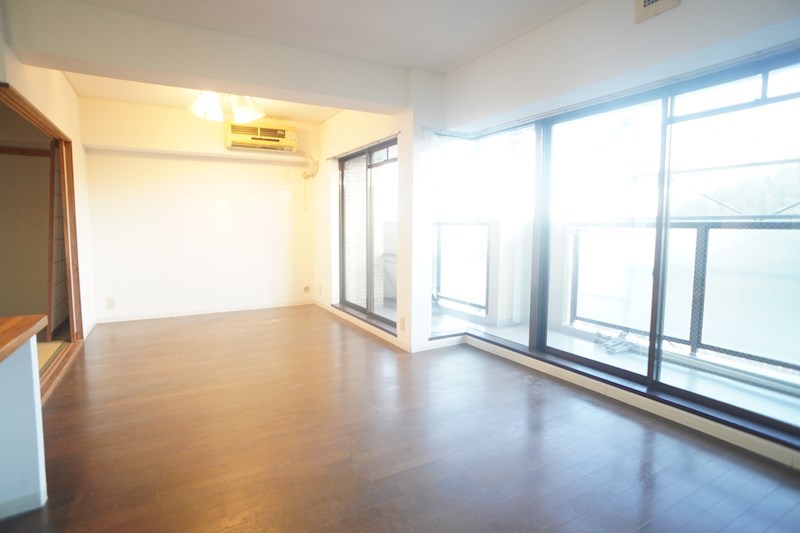 ネオハイツ富雄 リビング