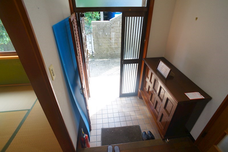 奈良市川上町戸建 玄関