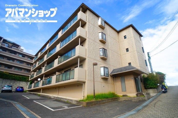 タラ生駒Ⅱ 405号室 外観