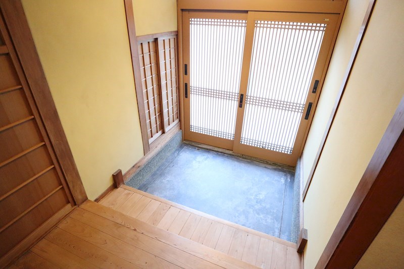 山崎新町戸建 玄関