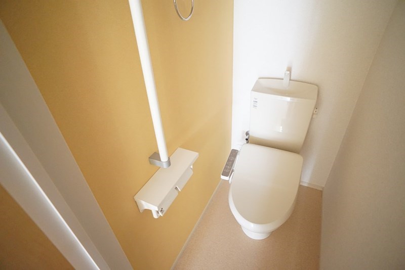 ミルト・ブリーゼ その他2