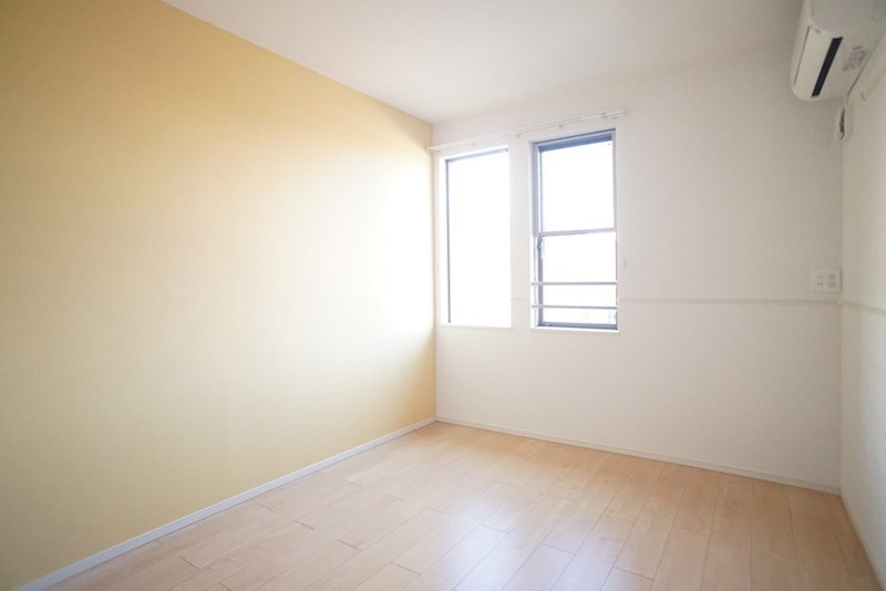 ミルト・ブリーゼ その他13