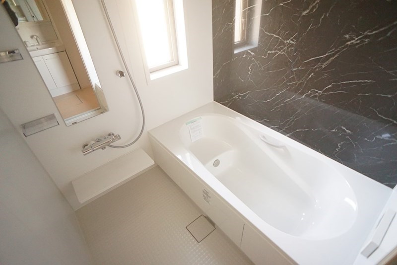 ミルト・ブリーゼ 風呂画像