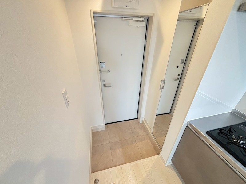 UNI　FLAT　奈良法蓮町 玄関