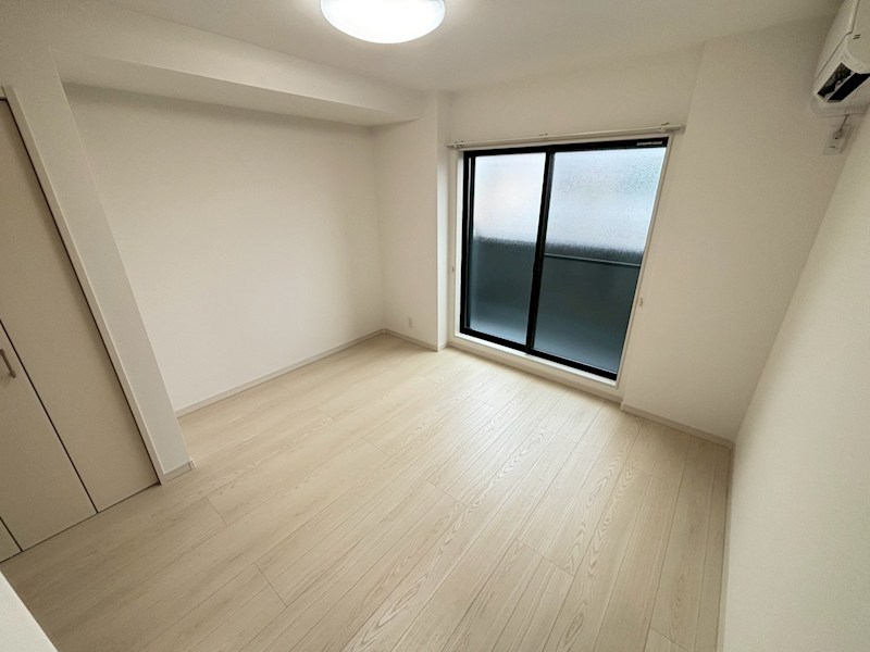 UNI　FLAT　奈良法蓮町 リビング