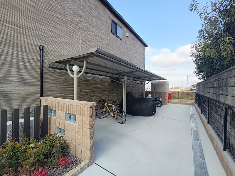 チャロズ　コート その他外観4