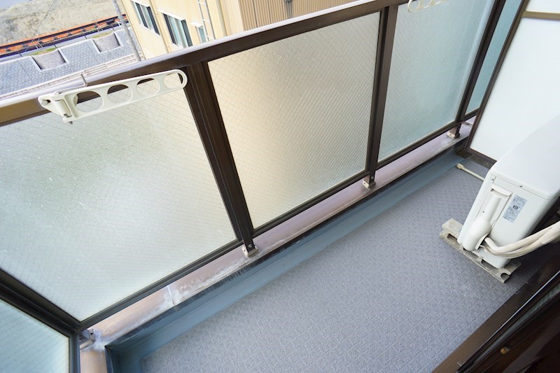 オーヤビル新館 ベランダ