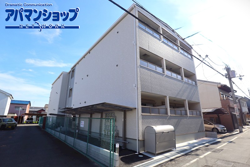 クレアール東岡町（ヒガシオカチョウ） 外観