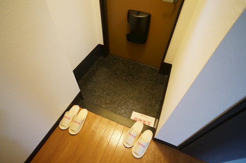 エバーライズⅡ 玄関