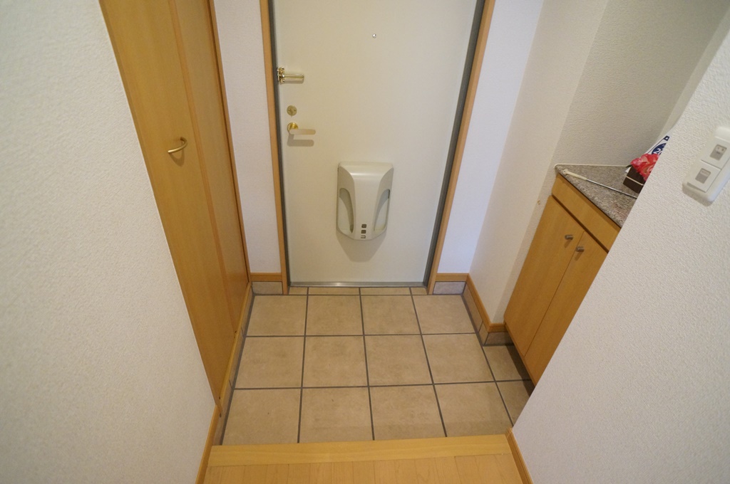 アリスト大和高田 玄関