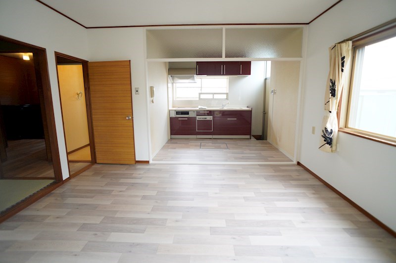 平群町西宮3丁目戸建 リビング