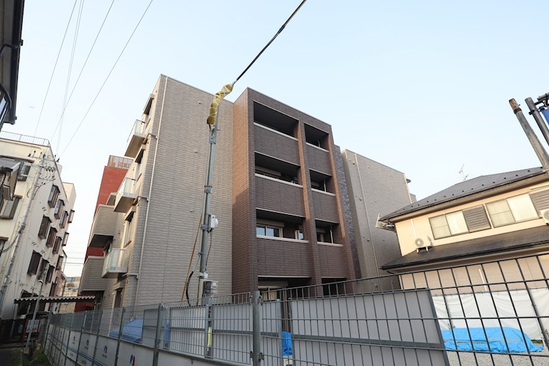 シャーメゾン生駒東新町 302号室 外観
