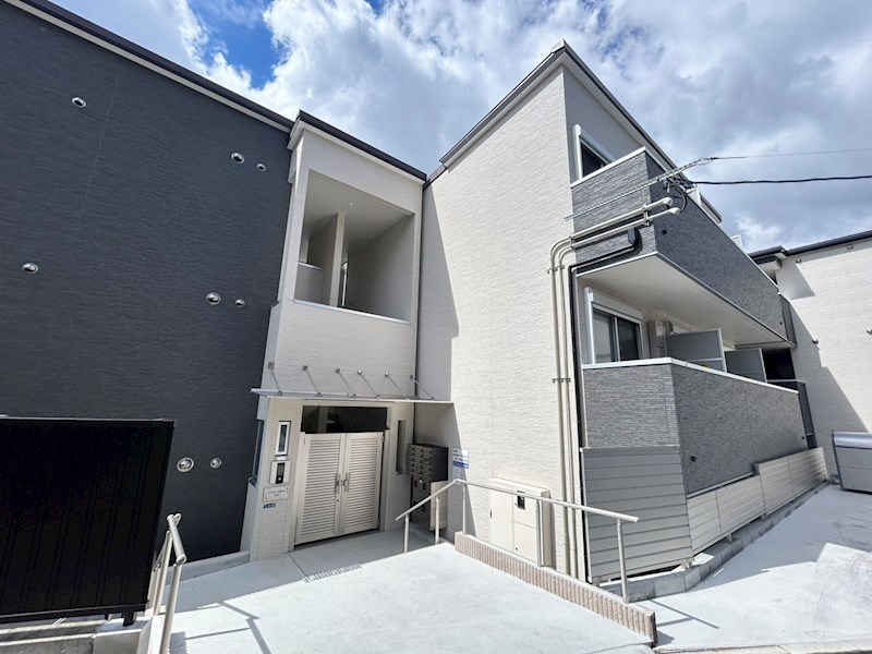 Gradito富雄駅前　2番館 205号室 外観