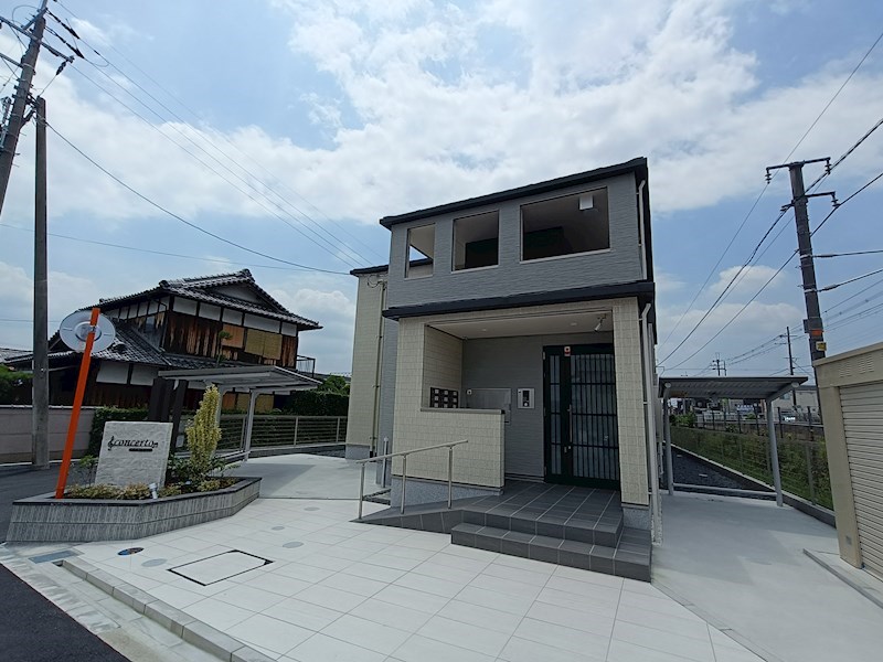 コンチェルト 204号室 外観