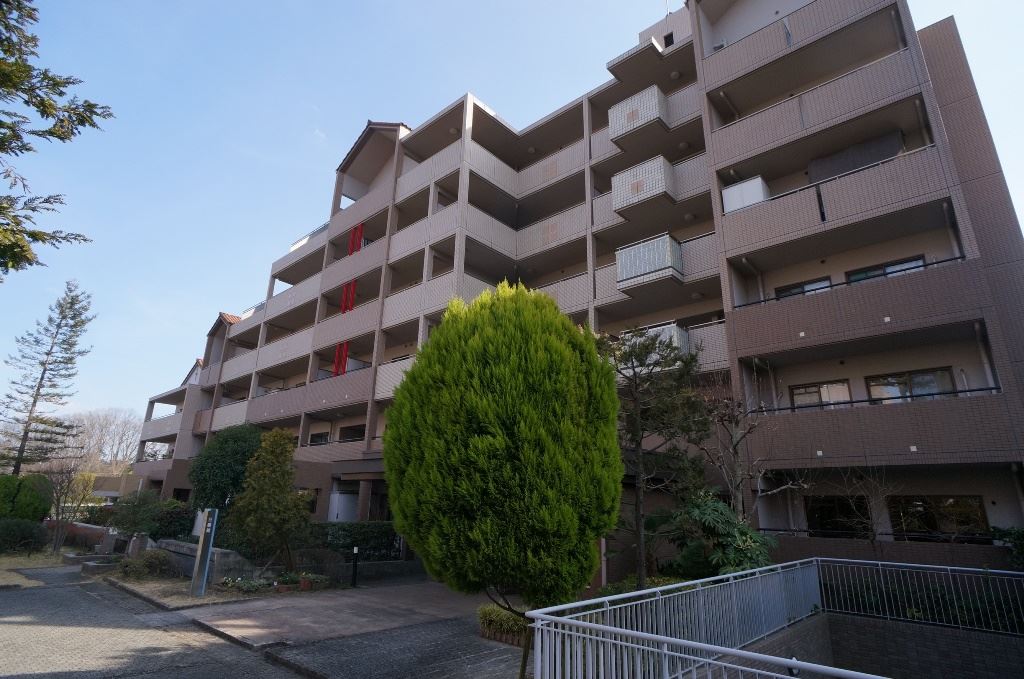 ローレルスクエア登美ヶ丘Ⅰ期9番館 205号室 外観