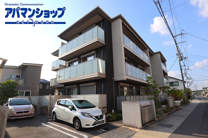 Forrest Gump　Ⅲ（フォレストガンプ） 外観