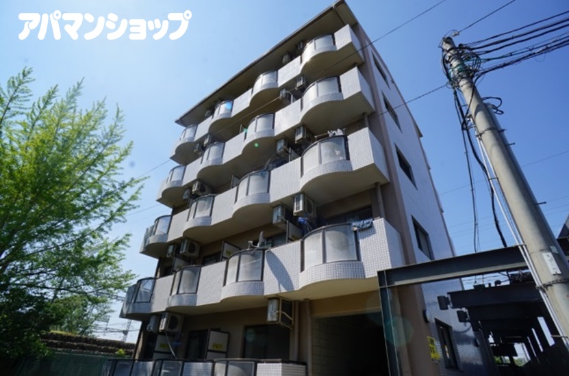 アミティ西大寺Ｐ－８ 502号室 外観