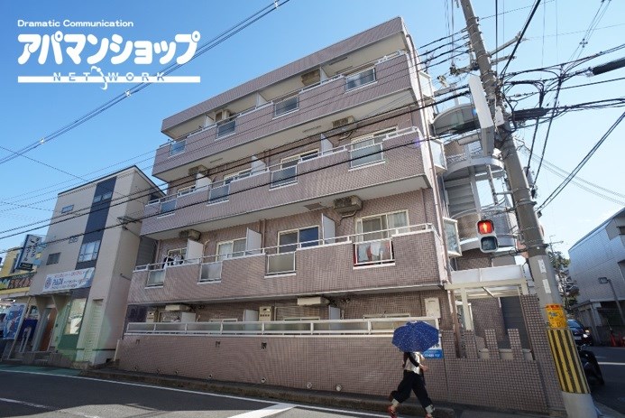 プレアール東生駒 305号室 外観
