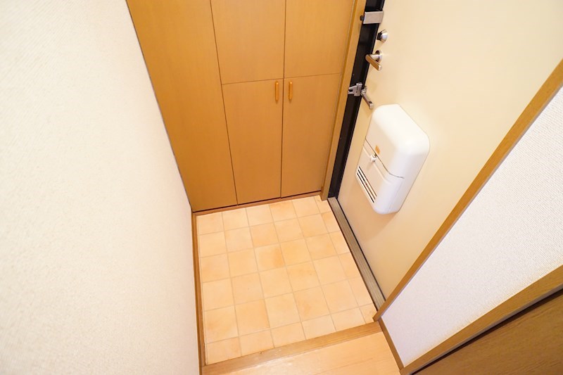 ラフォーレタケダＢ棟 玄関