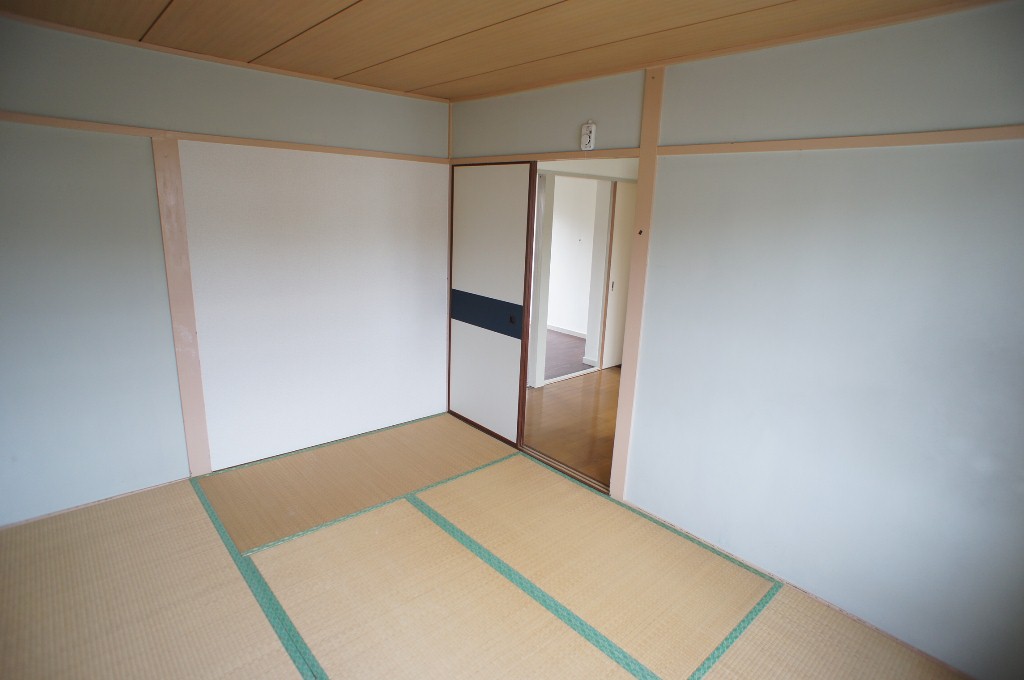 コーポレート筒井 ベッドルーム
